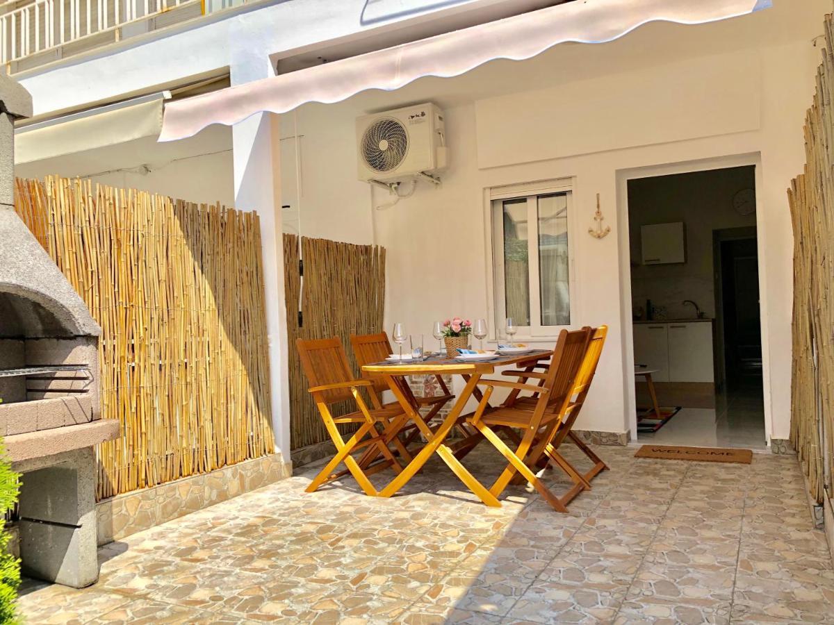 Sun Rise Apartment Peraía Екстериор снимка